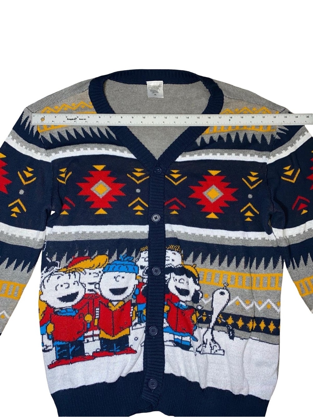 Peanuts Mens XL Charlie Brown Christmas Carolers Fair Isle Knit Cardigan Sweater - Picture 4 of 8
